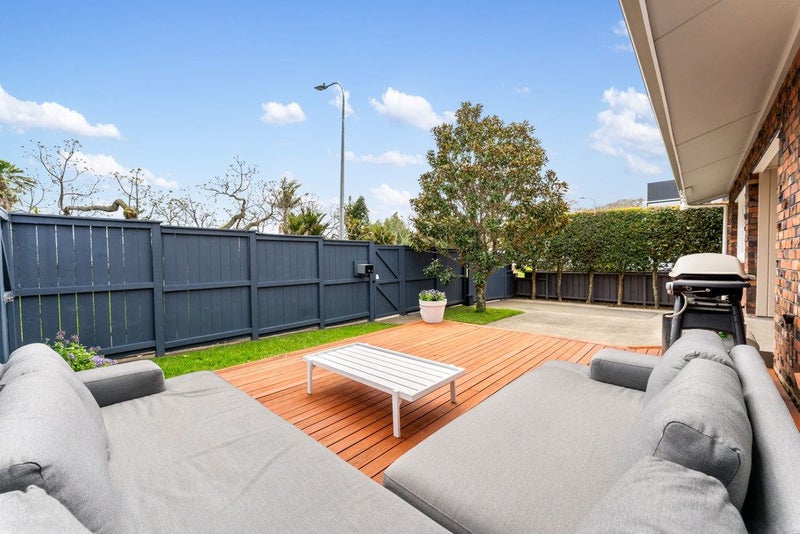 1/111 Maskell Street, Glendowie, Auckland - Carousel 2