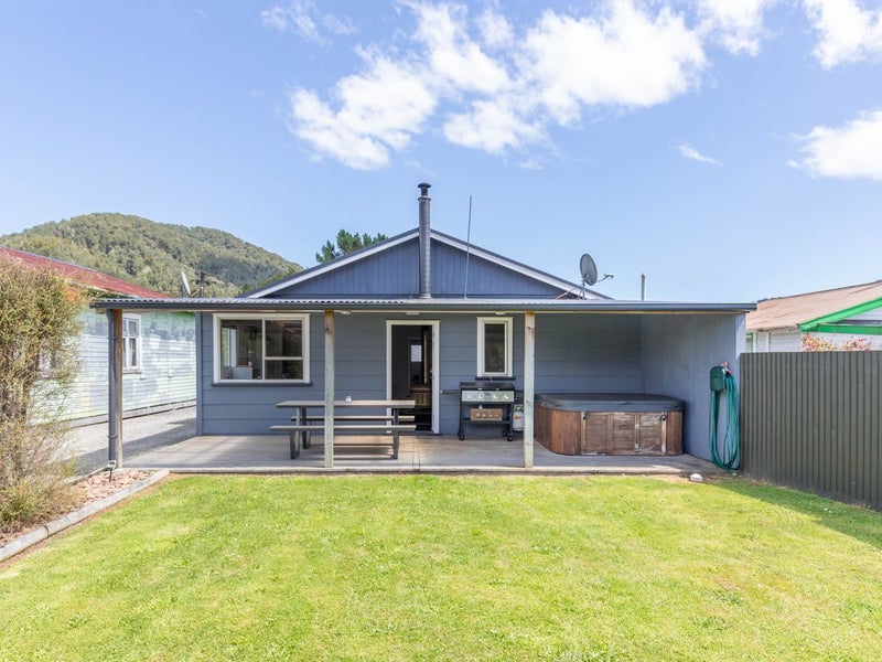 7 Croft Place, Stillwater, Greymouth - Carousel 36