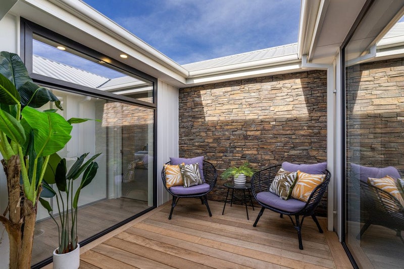 6 Flight Close, Rolleston, Selwyn, Canterbury - Carousel 2