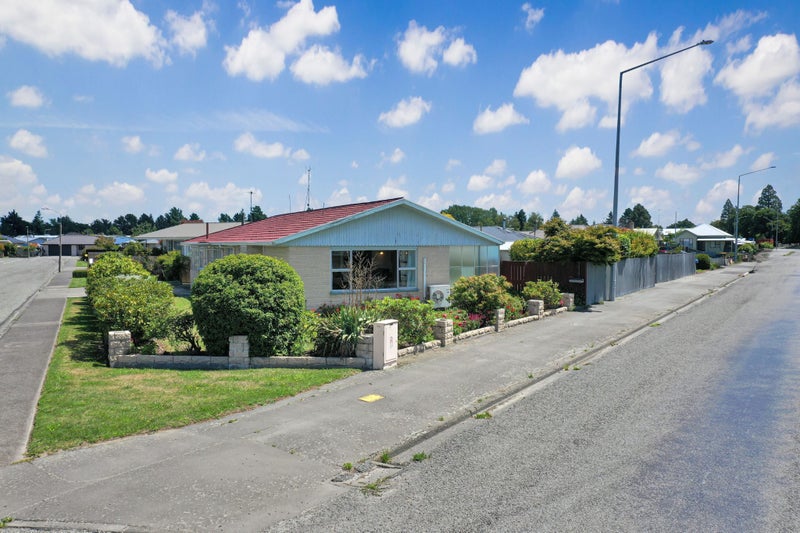 9 Lagmhor Road, Tinwald, Ashburton - Carousel 1