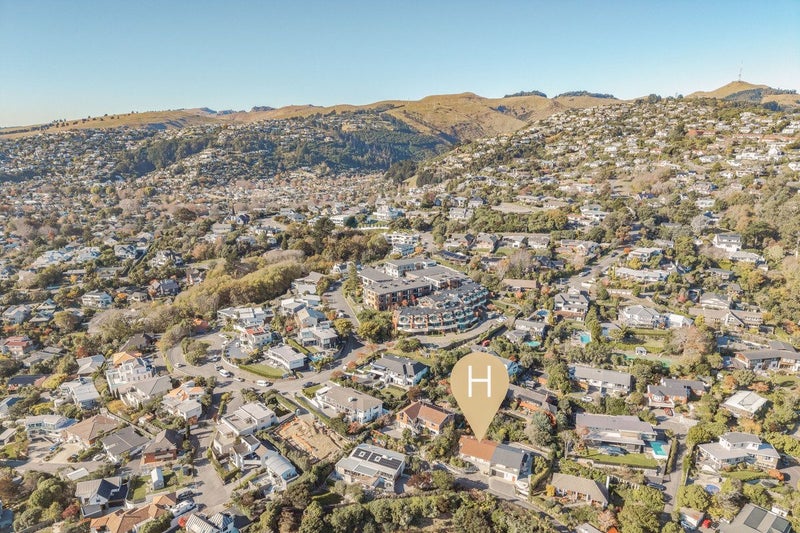7B Karitane Drive, Cashmere, Christchurch - Carousel 2