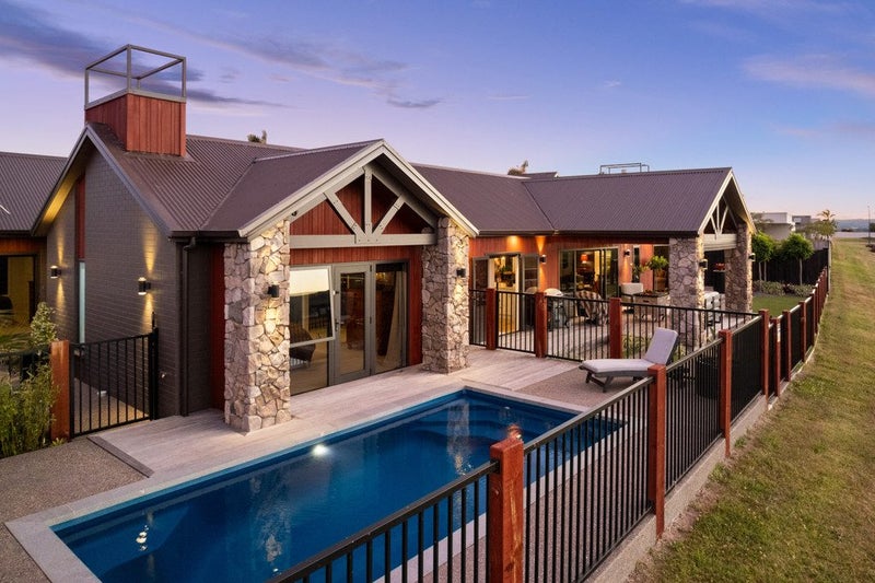 21 Montiicola Drive, Papamoa Beach, Papamoa - Carousel 1