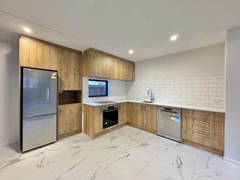 142 Main North Road, Papanui, Christchurch - Carousel 2