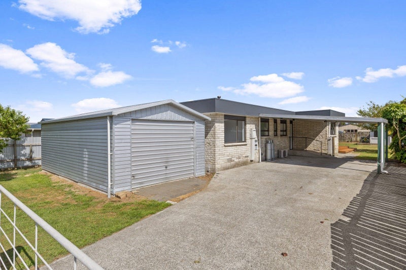 27 Kennedy Drive, Putaruru - Carousel 1