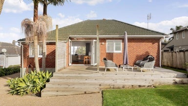 85 Namata Road, One Tree Hill, Auckland - Carousel 1