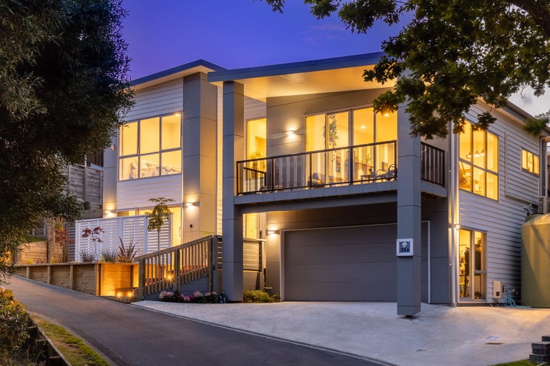 21a Avion Terrace, Raumati Beach, Kapiti Coast, Wellington - Carousel 1
