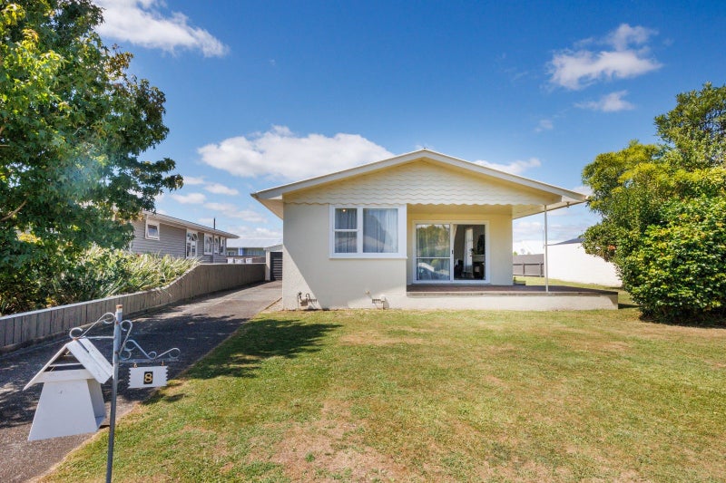 8 Viscount Place, West End, Palmerston North - Carousel 25