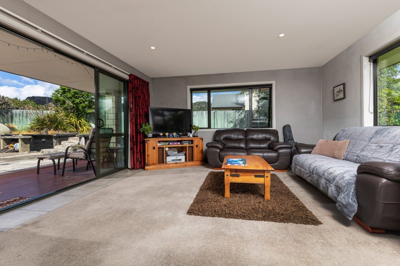 51 Frye Crescent, Albert Town, Wanaka - Carousel 2