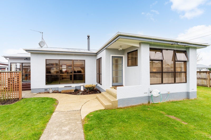 Property Valuation for 2 King Street, Mosgiel Trade Me Property