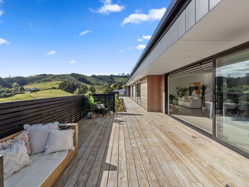 7 Fantail Lane , Whareora, Whangarei - Carousel 1