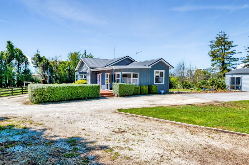 Property Valuation for 1233 Egmont Road, New Plymouth Trade Me Property Trade Me Property