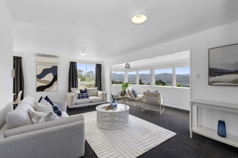5 Picasso Grove, Belmont, Lower Hutt - Carousel 2