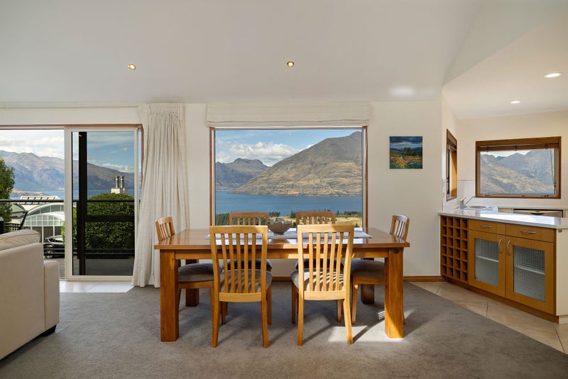 3B London Lane, Queenstown, Queenstown - Carousel 1