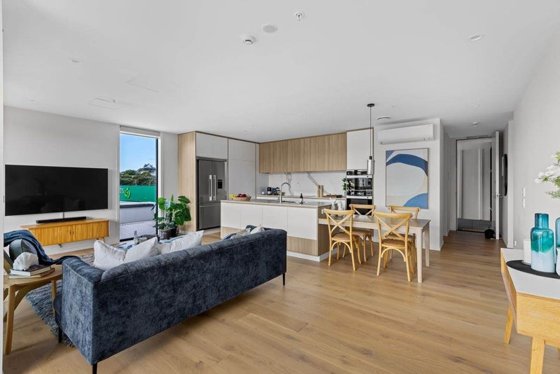205/32 Anzac Road, Browns Bay, Auckland - Carousel 1