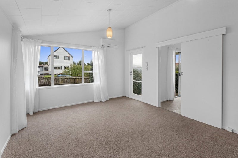 43 Paramount Parade, Tikipunga, Whangarei - Carousel 2