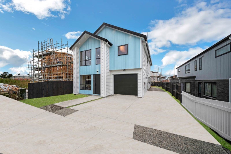 53 Derbyshire Lane, Karaka, Papakura - Carousel 1