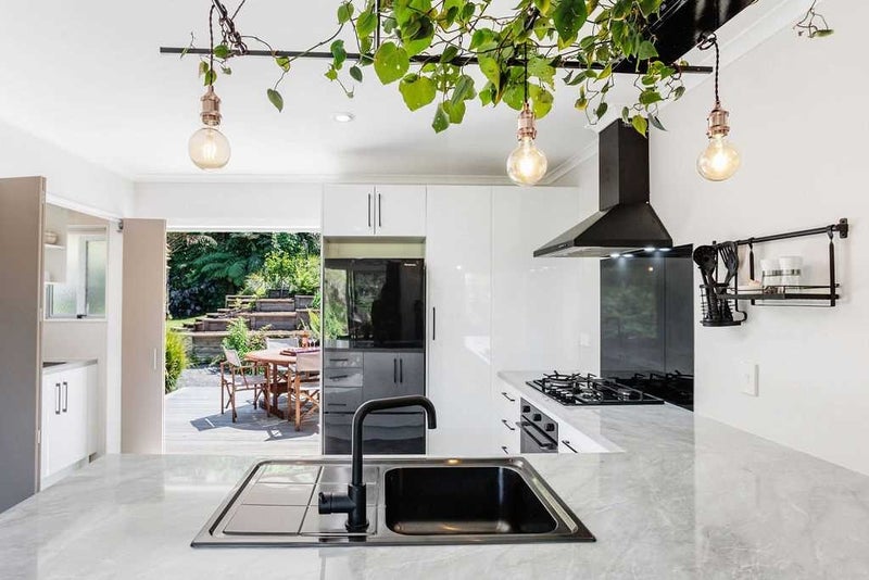 2B Kereru Lane, Matata, Whakatane - Carousel 2