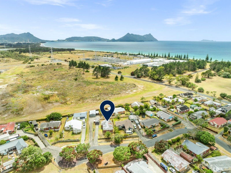 15 Rakatau Place, Ruakaka - Carousel 1