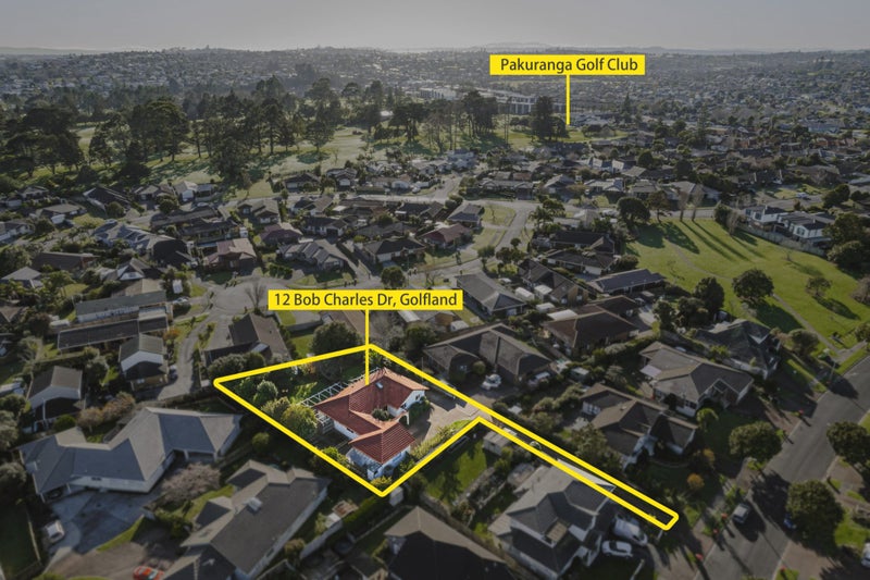 12 Bob Charles Drive, Golflands, Auckland - Carousel 5