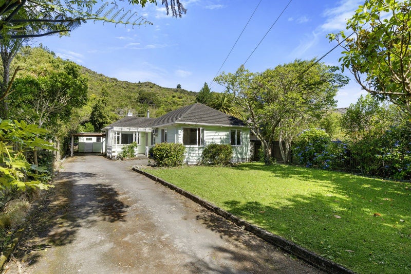 96 Hair Street, Wainuiomata, Lower Hutt - Carousel 2