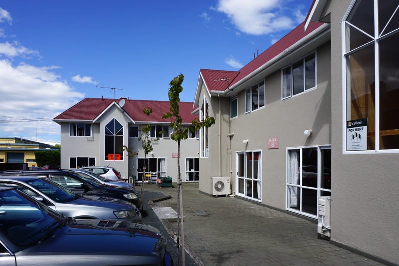 18C Forth Street, North Dunedin, Dunedin - Carousel 1