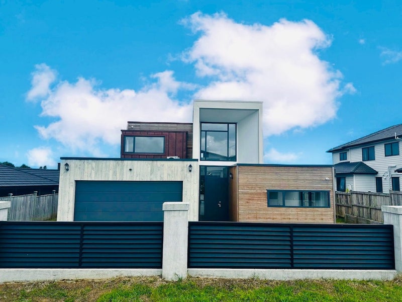 5 Whawhaki Road, Beachlands, Auckland - Carousel 1