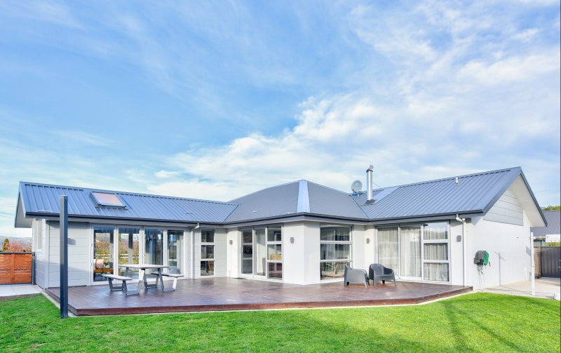 130 Kakapo Street, Gore, Gore - Carousel 1