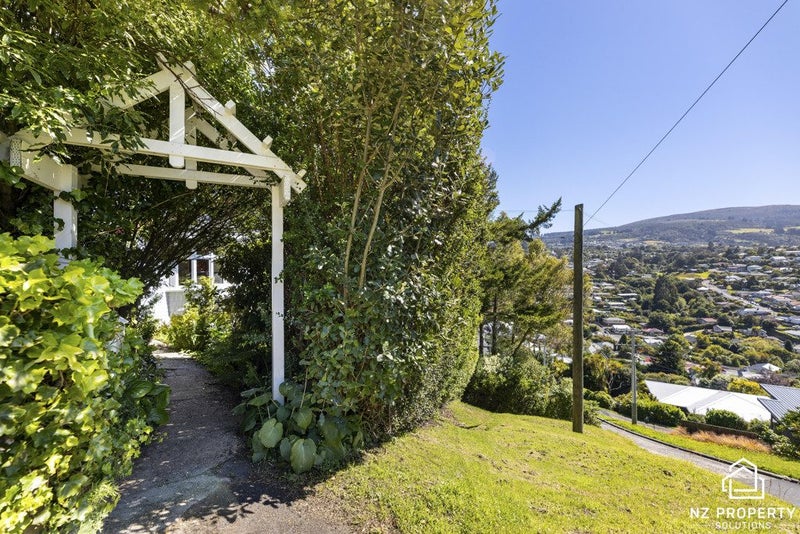 21 Falcon Street, Kaikorai, Dunedin - Carousel 2