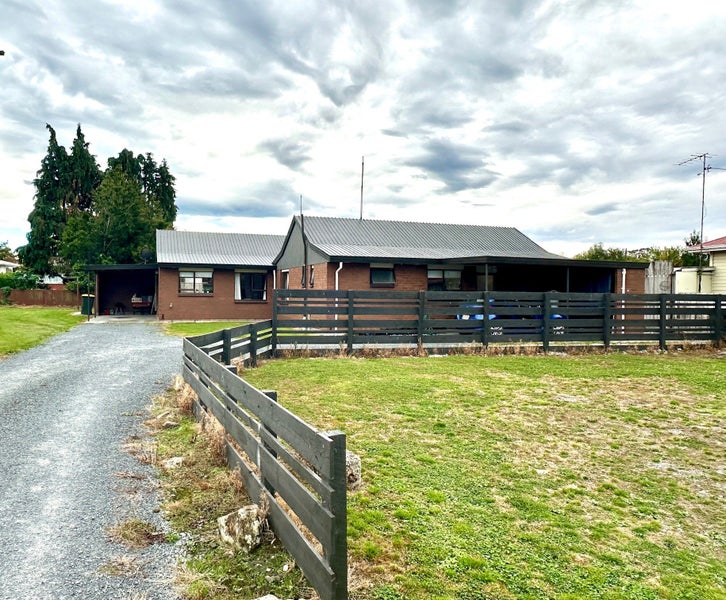 170 Clyde Street, Balclutha, Balclutha - Carousel 1