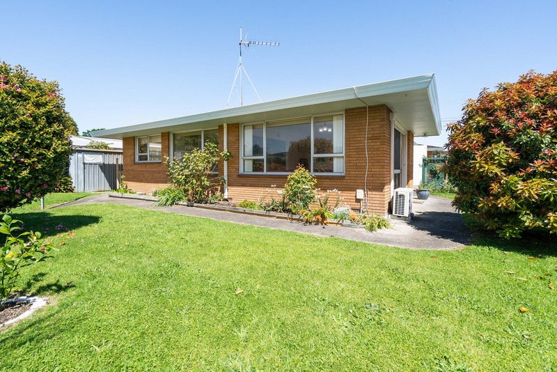 285 Otumoetai Road, Otumoetai, Tauranga - Carousel 1