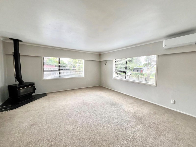 7 Hanover Place, Pahurehure, Papakura - Carousel 2