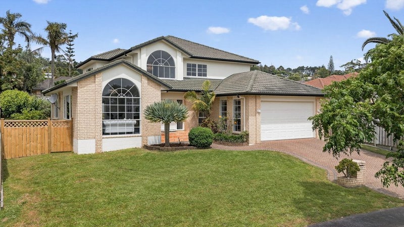 32 Delmont Close, East Tamaki Heights, Auckland - Carousel 1