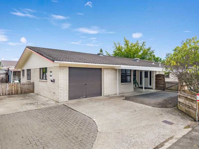 4 Sisam Place, Whakatane, Whakatane - Carousel 1