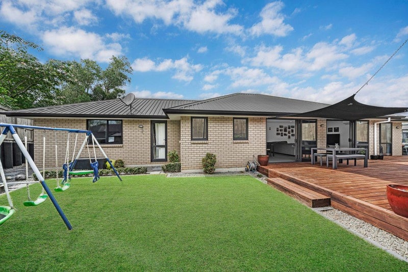 33 Moira Drive, Tuakau, Tuakau - Carousel 1