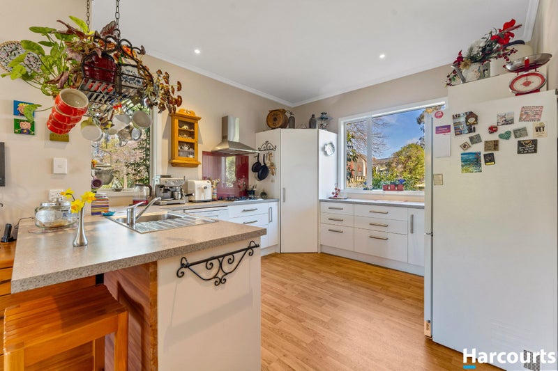 367 The Coastal Highway, Redwood Valley, Richmond - Carousel 2