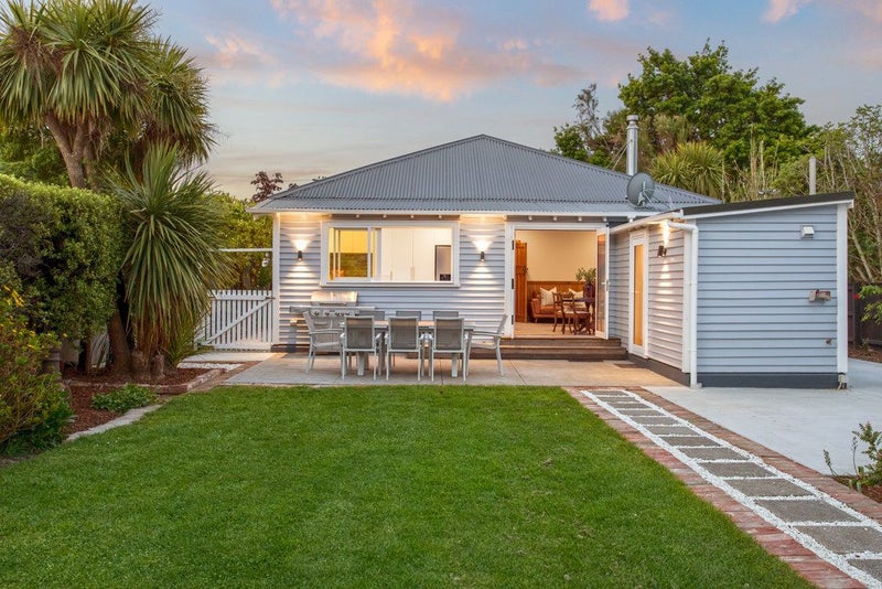 68 Corson Avenue, Beckenham, Christchurch - Carousel 1