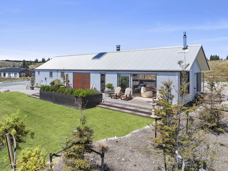 20 Andrew Don Drive, Lake Tekapo, Lake Tekapo - Carousel 1