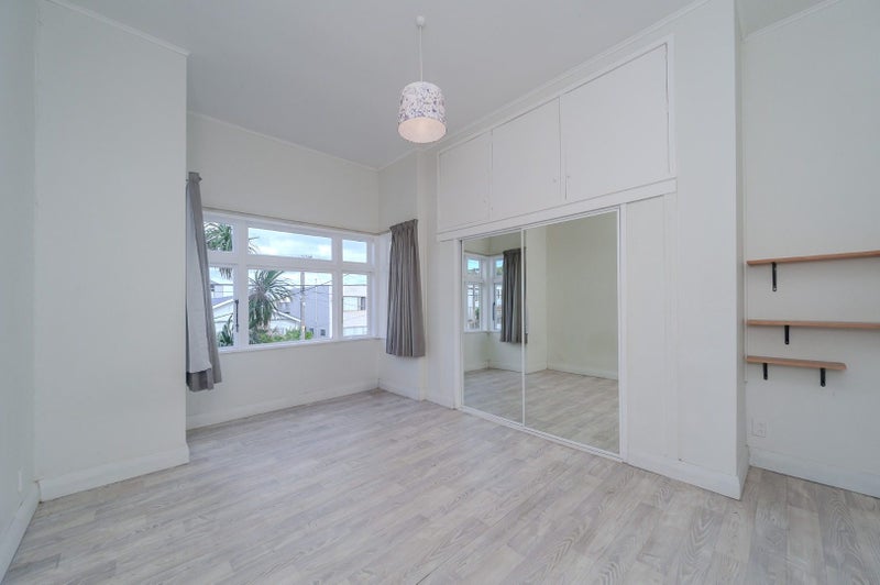 24 Luxford Street, Berhampore, Wellington, Wellington - Carousel 1