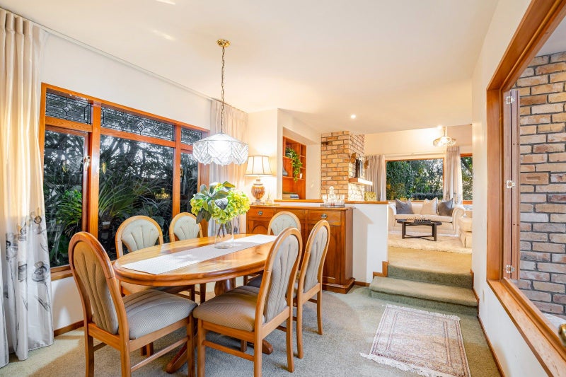28 The Crescent, Tindalls Beach, Whangaparaoa - Carousel 2