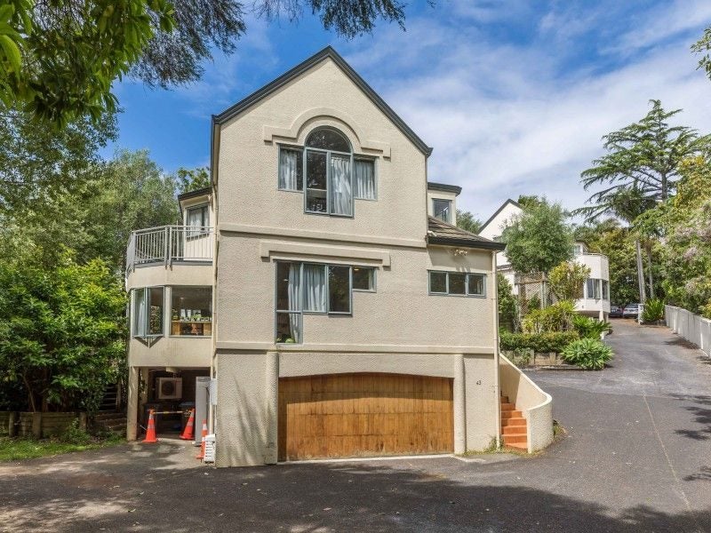 1/43 Grampian road, St Heliers, Auckland - Carousel 1