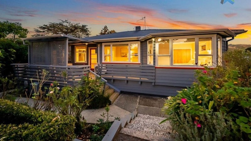 41 Margaret Road, Raumati Beach, Paraparaumu - Carousel 1