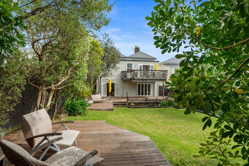 24 Roslyn Terrace, Devonport, Auckland - Carousel 2