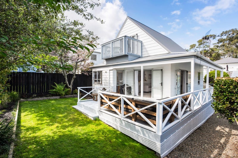 83A Western Springs Road, Morningside, Auckland - Carousel 1