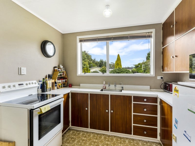 29 Hornsby Street, Carterton - Carousel 2