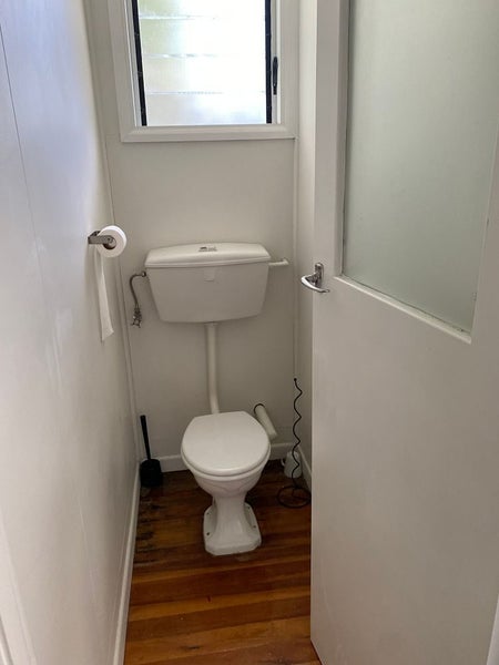 133B Glenmore Street, Kelburn, Wellington - Carousel 21