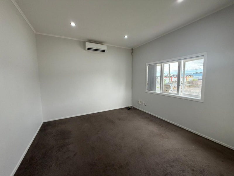 110A Manuroa Road, Takanini, Auckland - Carousel 2