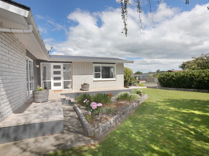 31 Kennedy Avenue, Feilding, Feilding - Carousel 2
