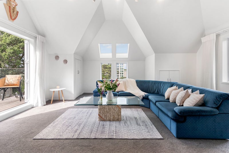 1/21 Rangitoto Terrace, Milford, North Shore City, Auckland - Carousel 1