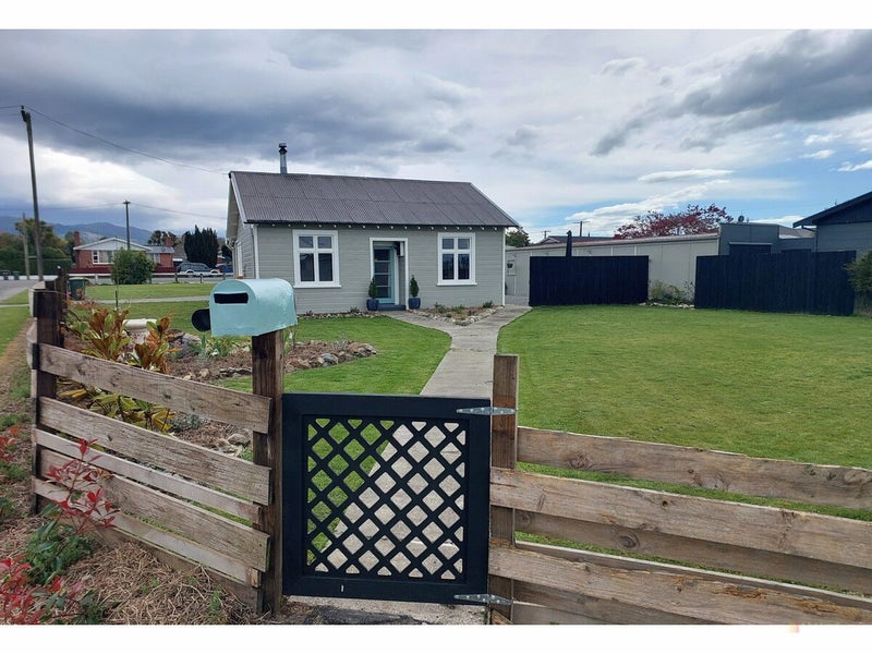 6 Smith Street, Waimate, Waimate - Carousel 2