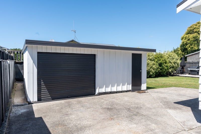 15C Breckons Avenue, Nawton, Hamilton - Carousel 19